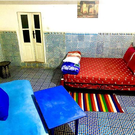 بيت شباب White And Blue الصويرة المظهر الخارجي الصورة
