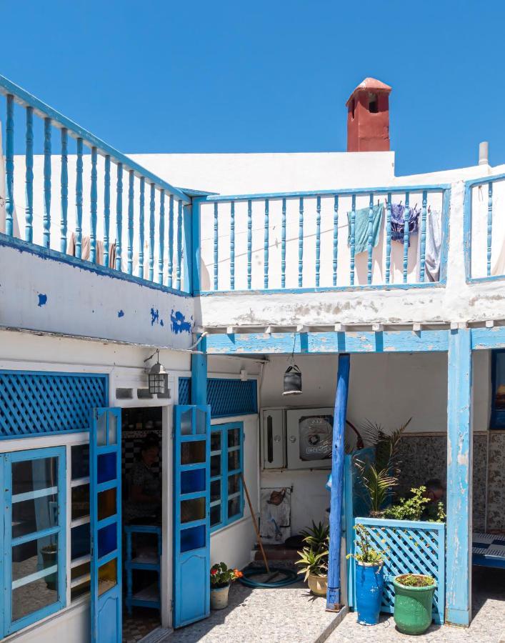 بيت شباب White And Blue الصويرة المظهر الخارجي الصورة