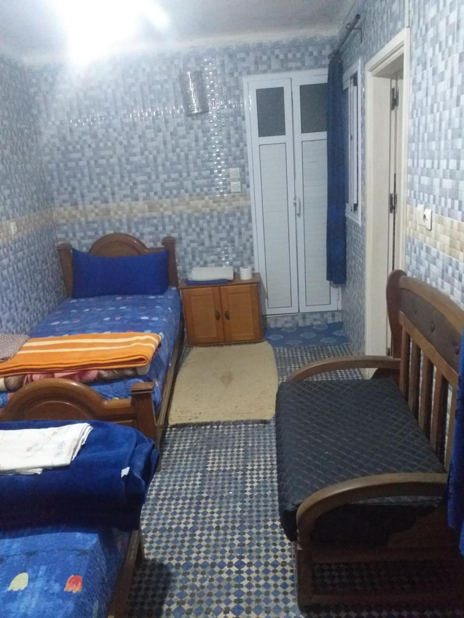 بيت شباب White And Blue الصويرة المظهر الخارجي الصورة