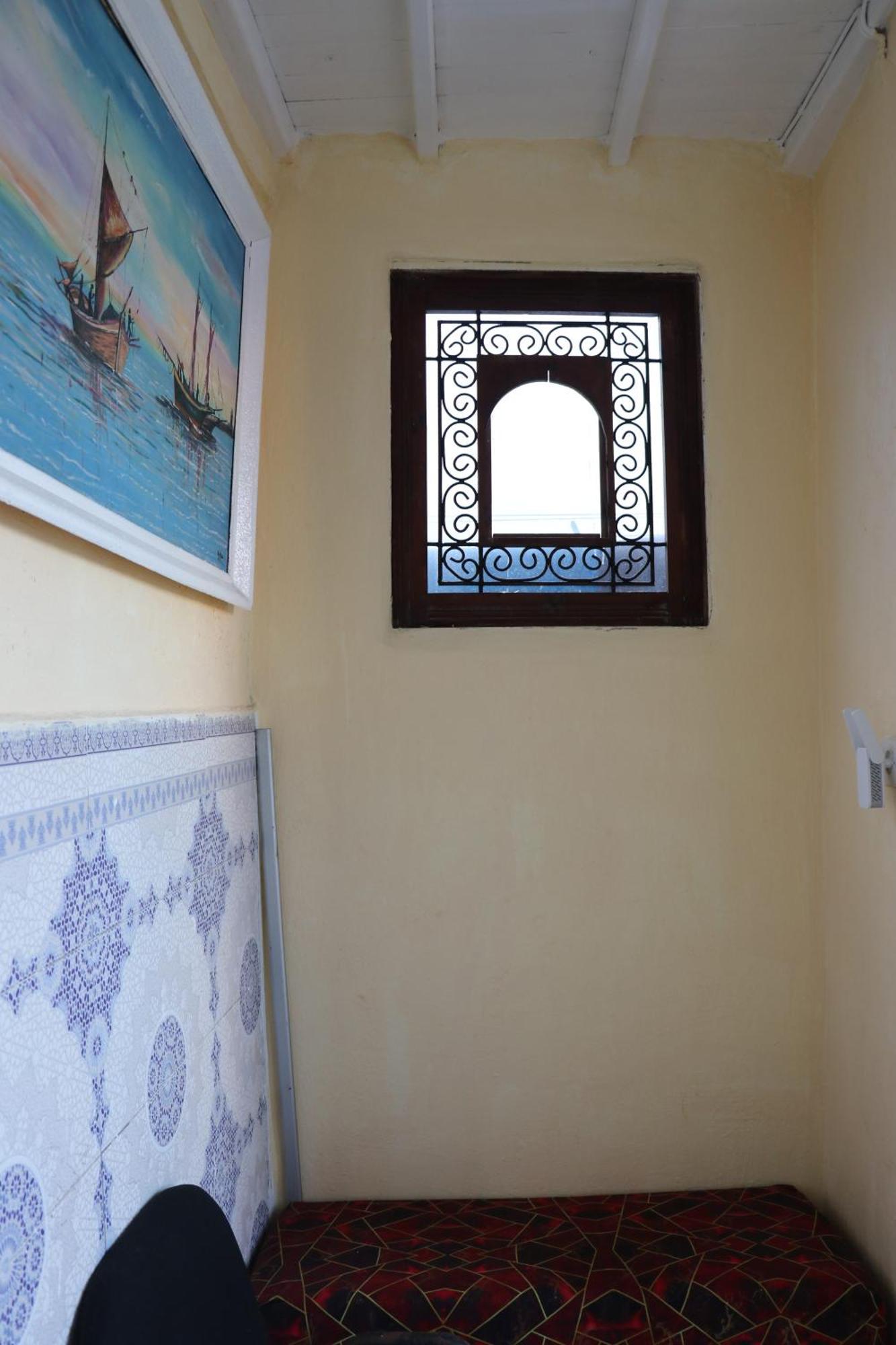 بيت شباب White And Blue الصويرة المظهر الخارجي الصورة